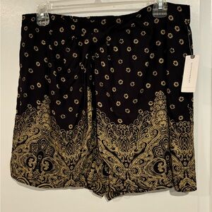 NWT Woman’s Hei  Hei Black and Tan shorts from Anthropologie, Size S